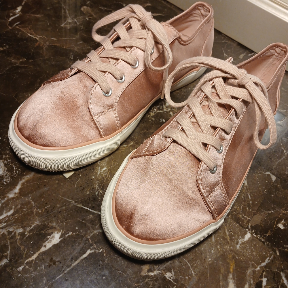 GAP Satin Lace-Up Sneakers in Soft Pink
